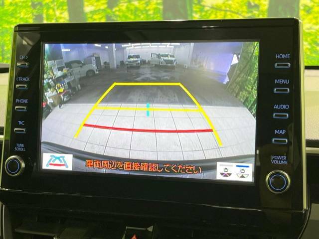 【バックカメラ】駐車時に後方がリアルタイム映像で確認できます。大型商業施設や立体駐車場での駐車時や、夜間のバック時に大活躍！運転スキルに関わらず、今や必須となった装備のひとつです！