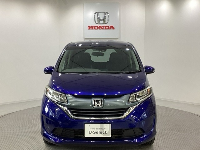 【Honda認定中古車 U-Select】　エンジン、オーディオやカーナビ(社外品は除く）に至るまで保証をお付け致します。全国のホンダディーラーで保証と整備が受けられます。