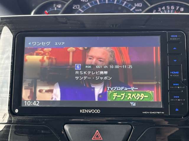 納車前には併設しております整備工場にて法定点検整備を行なってお渡ししております。