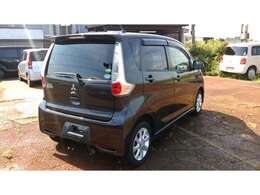 オイル、オイルエレメント、ワイパー、バッテリーを交換してお渡しとなります。提携認証工場にて整備してのお渡しなので安心してお乗りいただけます