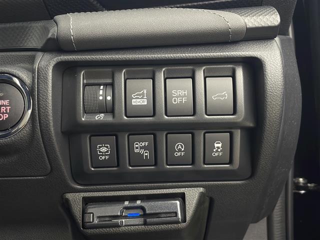 【運転席操作部】快適なドライブを楽しむための機能が装備されています！運転席から触れるので、使いやすいです！除菌プランいれていただくと、さらに清潔で安心していただけます！