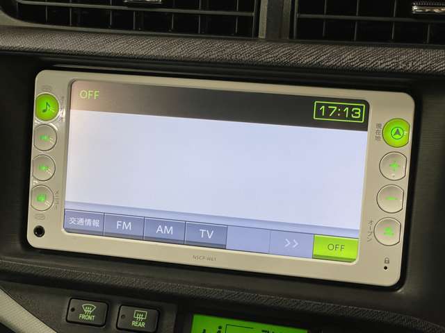 純正ナビ、社外ナビなども取り付け可能です！大きなサイズのナビを付けたい方はお気軽にお尋ねください！！