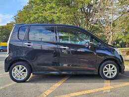 少人数で運営しております。在庫の確認、ご予約をお願いいたします。ストックヤードもございますので、ご予約のない場合はお時間がかかります。