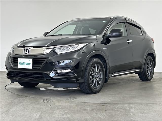 ・Honda SENSING・LEDヘッドライト〈インラインタイプ〉・左右独立温度コントロール式フルオート・エアコンディショナー・リアクティブフォースペダル・ハイブリッド専用デザインメーター