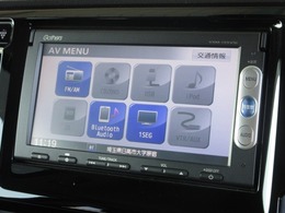 ナビゲーションはギャザズメモリーナビ（VXM-155VSi）を装着しております。AM、FM、CD、DVD再生、Bluetooth、ワンセグTVがご使用いただけます。初めて訪れた場所でも安心ですね！