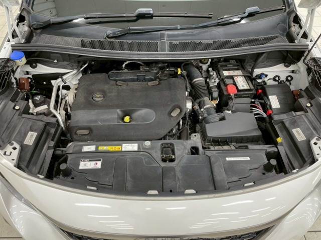 初年度登録より最長10年間、任意継続も可能なロングランサポートサービス【全国対応型GSワランティー】を完備。遠方販売もお任せ下さい。日本全国どちらにでもお車の販売・ご納車が可能でございます。