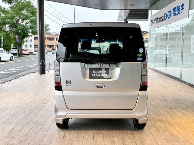 両側パワースライドドア付きです！