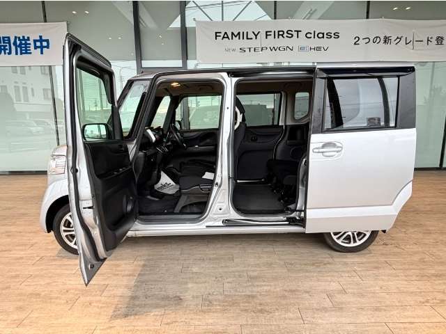 開口、大きなドア開口で乗り降りも楽々です！