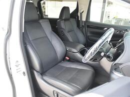 気になる車はすぐにお問い合わせください！画面右側の0066から始まる無料ダイヤルからお問い合わせ下さい！専門スタッフがお車のご質問にお答えいたします！