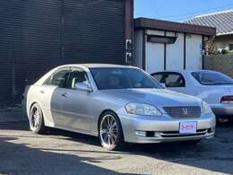 ワーク　バリアンツァ　18インチアルミ付きかなり決まってます。