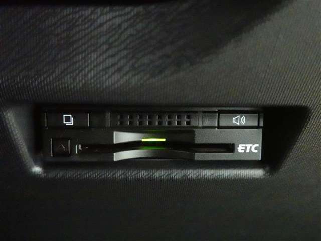 ETCを装備しており、各種割引が利用可能になり、スマートインターチェンジも利用できます。