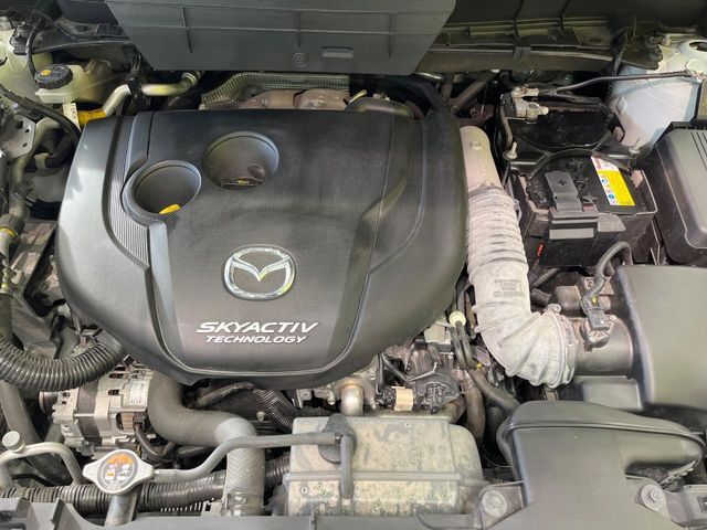 親切・丁寧な専門メカニックスタッフが応対！・車検・点検整備・事故等の修理などアフターサービスも安心。お車のカスタマイズもネクステージのサービススタッフまでご相談ください！