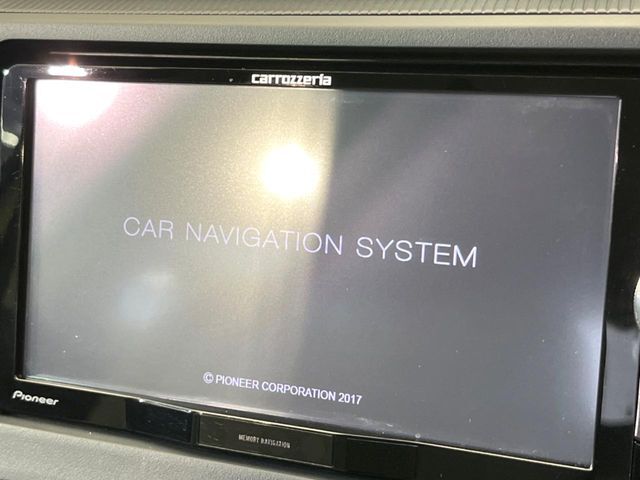 【ナビゲーション】使いやすいナビで目的地までしっかり案内してくれます。各種オーディオ再生機能も充実しており、お車の運転がさらに楽しくなります！！