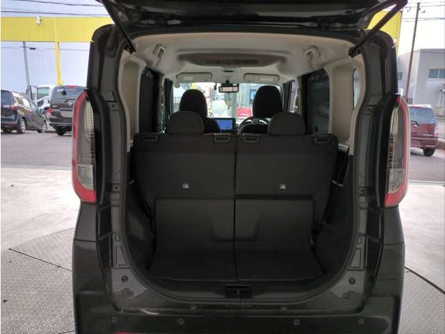 【全店BUYシステムって何？】モーターネットグループは、どの店舗の車でもお客様の最寄りのモーターネットグループ店でオンラインツールを使用した商談、ご納車、アフターサービスをお受け頂けます。