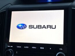 【純正ナビ】人気の純正ナビを装備。オーディオ機能も充実しており、Bluetooth接続すればお持ちのスマホやMP3プレイヤーの音楽を再生可能！毎日の運転がさらに楽しくなります！！