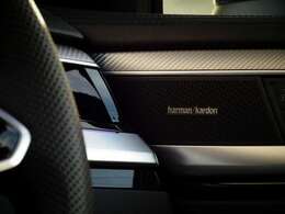 ☆オプションの【harman/kardonサウンドシステム】付きです！クリアで迫力のある音質が魅力です。さらには、多数のスピーカーで奏でる臨場感あふれるサウンドをお楽しみいただけます！☆