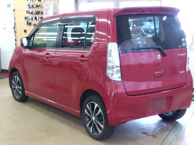 遠方の方も陸送納車承ります！
