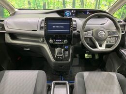 グループ総在庫数約30，000台！！全国の系列店からメーカー・車種問わずご紹介出来るので、あなたにピッタリのお車が見つかるはずです♪まずはお問い合わせ下さい☆