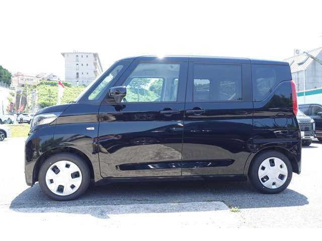 店舗にて現車の確認もいただけますので、お電話で在庫のご確認の上是非ご来店くださいませ！！店舗直通電話　078-753-3933