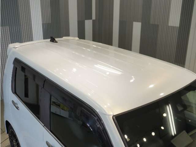 今までの走行距離や使用状況をもとに、お客様に安心してお乗りいただけるよう点車検整備を実施。Hondaの保証基準に沿った整備します。整備費用は車輌本体価格に含まれます。