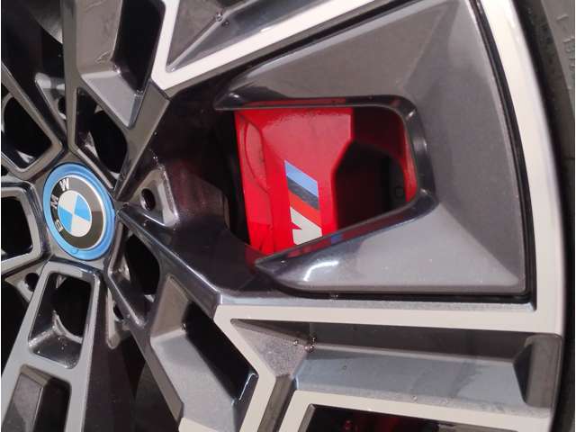 お問合せは正規ディーラー阪神BMW　BPS高槻店　無料電話0078-6002-944702（携帯可）までお気軽にお問合せ下さい♪＾＾皆様のお問合せ、ご来店スタッフ一同心よりお待ちしております。