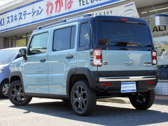 只今、オイル交換無料チケットプレゼント中！点検等でご来店の際にお使いください。10回分ございますのでメンテナンスコスト節約に大好評です♪