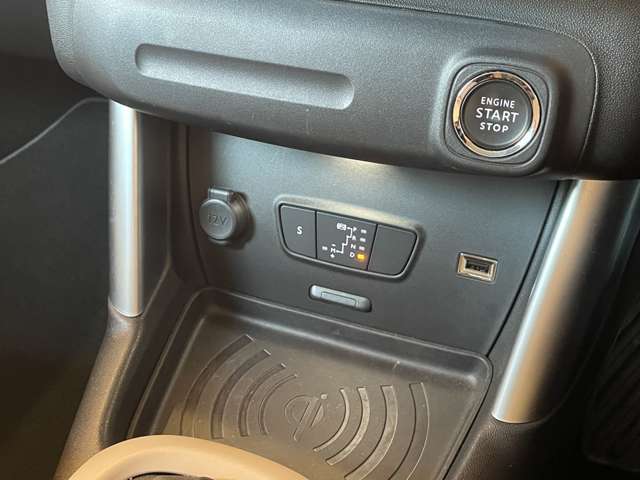 メンテナンスパックはご購入時だけのお得な点検・整備パック。点検コースと車検コースがございます。詳しくは店舗コーディネーターまでお問い合わせ下さい。