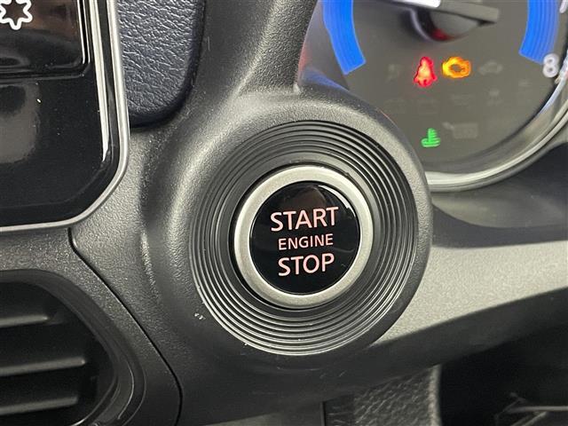 【運転席操作部】快適なドライブを楽しむための機能が装備されています！運転席から触れるので、使いやすいです！除菌プランいれていただくと、さらに清潔で安心していただけます！