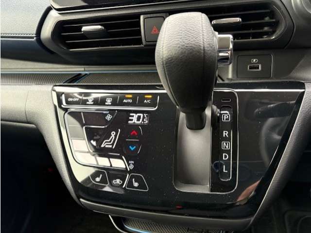 【シフトレバー】