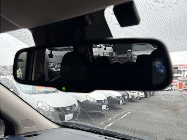 【買い取り】お車の買い取り、下取もご相談ください！買い取りにも力を入れており、当店自慢のディーラーがご納得のお値段で買いとらせていただきます。まずは、ご相談だけでも頂ければ嬉しいです！