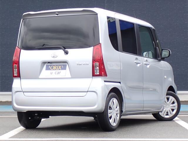 使い易いカーナビは情報量も豊富で使い勝手に優れております♪操作法も簡単なので直ぐにお使い頂けます！(^^)/