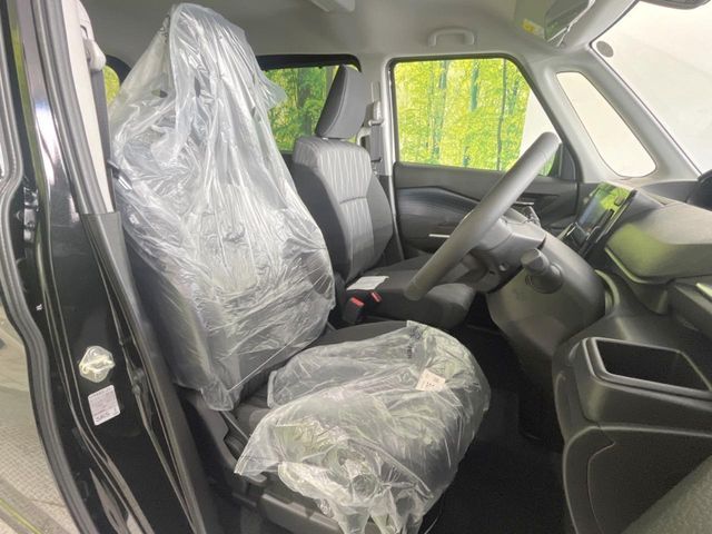 もちろん車内はキレイです♪よりクリーンな状態をキープしたいお客様には『ナノゾーンコート』がおすすめ！新型コロナウイルス対策や、除菌・消臭に効果を発揮し多くの方にご好評いただいております。