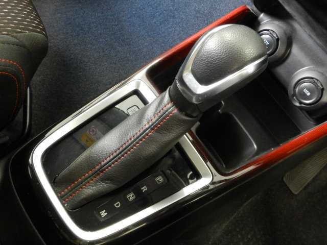 最新の入庫・販売情報などは当社ホームページhttp://www.carparco.comまで☆