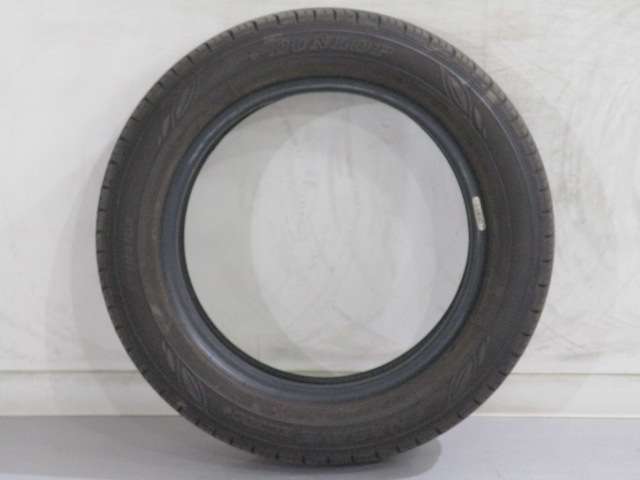 夏タイヤ【ホイールは付いておりません。】