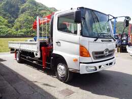 ユニック車　4段　ラジコン　フックイン　荷台寸法L540cmxW212cmxH40cm　セイコーラック付き　床木