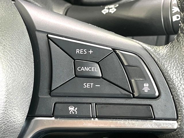 【インテリジェントクルーズコントロール】高速道路での長距離走行が楽に！自動で速度を保つクルーズコントロールが、衝突軽減システムと連携し、前方の車両を感知して車間を保つように速度調節してくれます！！