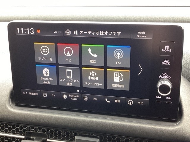 Android AutoとApple CarPlayに対応！お気に入りの、AndroidやiPhoneのアプリを車内ディスプレイに表示し、ハンズフリーでオーディオやナビなどをご利用いただけます。