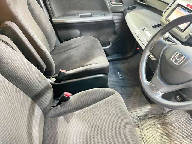 総在庫200台以上！たくさんあるからご希望のお車が見つかります！掲載されていない在庫車も多数ございますので、お気軽にお問合せ下さい！