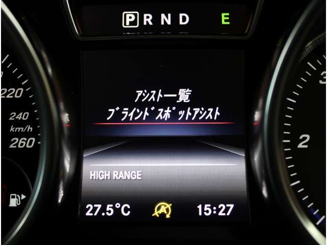 フル装備　ABS　BAS　4ESP　SRSエアバッグ　AMGオーバーフェンダー　バイキセノンヘッドライト　LEDドライビングライト