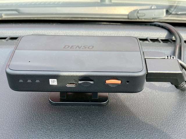 【ドライブレコーダー】愛車に取り付けることで映像と音声を記録してくれるドライブレコーダーは、事故の際に確かな証拠能力を発揮してくれます。