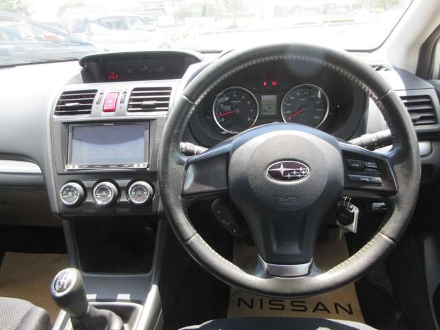 清潔で広々した座席です！是非、現車を見て体感してみてください。