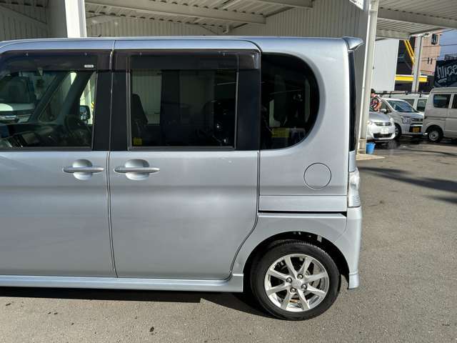 オリエントコーポレーション、ジャックス、三井住友カード、プレミア　4社とのクレジット提携。原則当日審査結果の迅速対応（時間帯などにより翌日結果有）