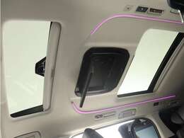 【ツインサンルーフ】サンルーフ装備車両！高級感もアップ、大人気オプション解放感溢れる快適なドライブをお楽しみください♪