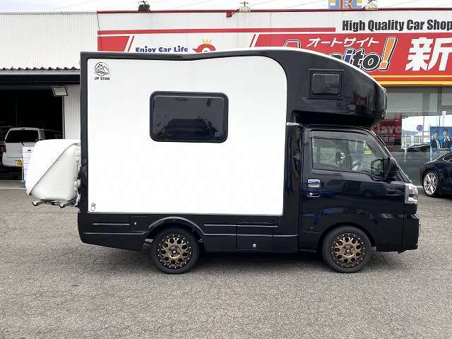 ■追加架装や装備の追加・変更など、お客様の使い方に合わせご提案させていただきます。お気軽にご相談下さい。