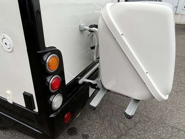 ■オプション装備のサイクルキャリアも搭載しております。