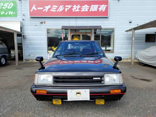 屋根の下でお車を見て頂く事も出来ますので、雨の日は事前にご連絡下さい！！