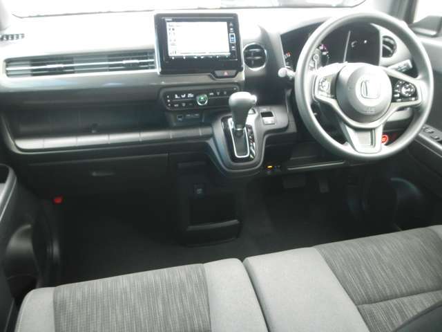 車内の画像です。