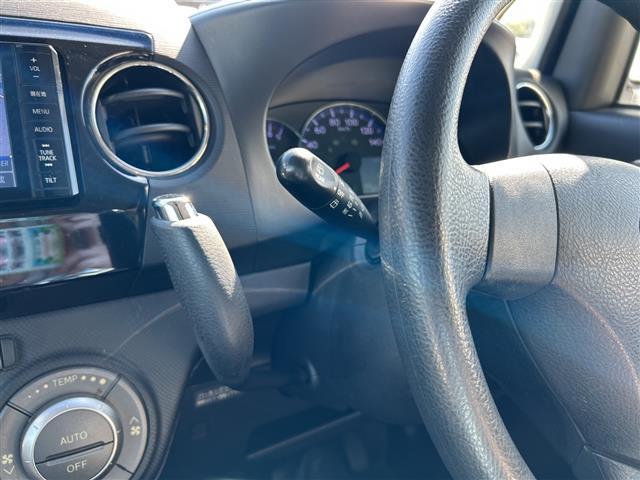 【運転席操作部】快適なドライブを楽しむための機能が装備されています！運転席から触れるので、使いやすいです！除菌プランいれていただくと、さらに清潔で安心していただけます！