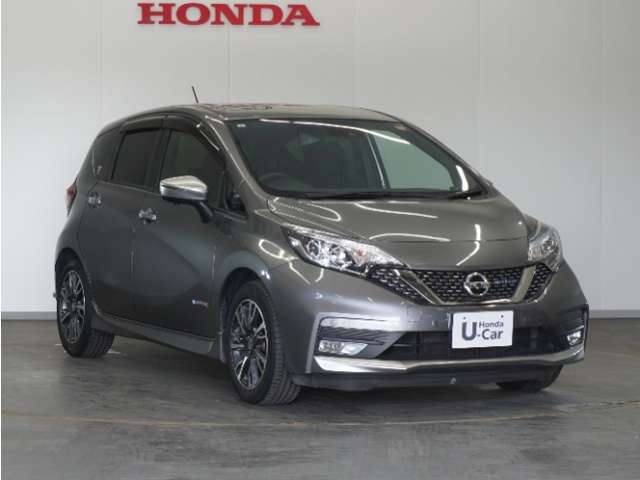 Honda中古車商品化整備基準に基づく法定12か月点検整備を実施致します。分解整備記録簿もお渡し致しますので、より安心してお乗りいただけます。。
