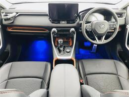 【インパネ全体】全方位で視界が広く、高い目線で運転もしやすいです！